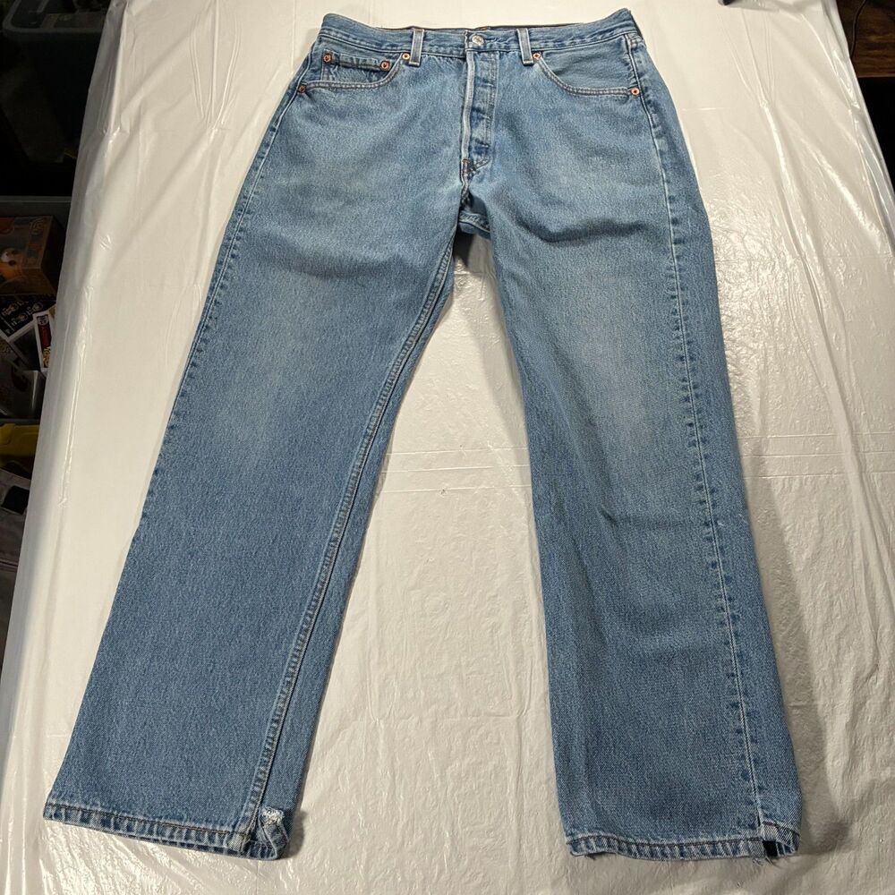 Vintage Levis 501xx Mens Blue Button Fly Jean Made in USA 34x30 (33x30) 2001